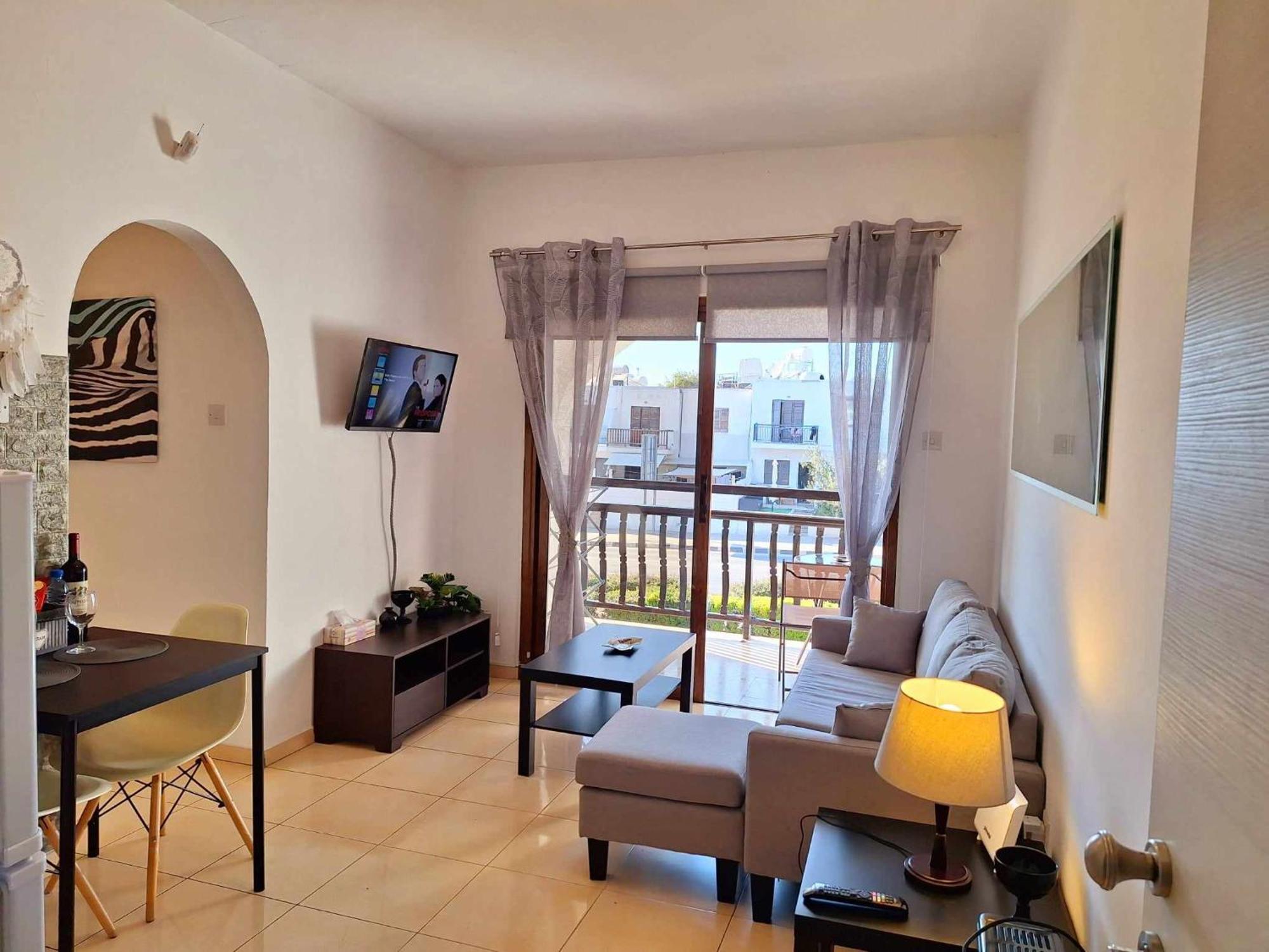 Appartement Kato 400m To The Paphos